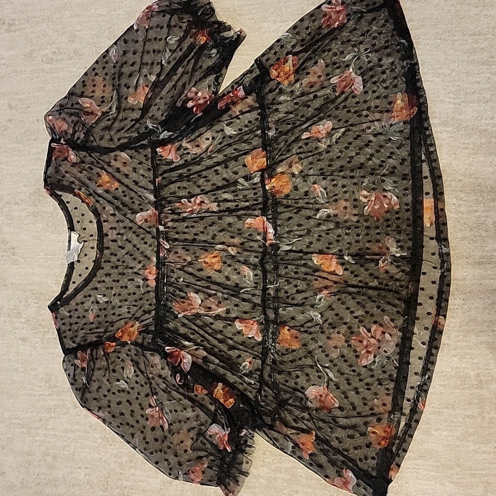 TINYWILLOW top
